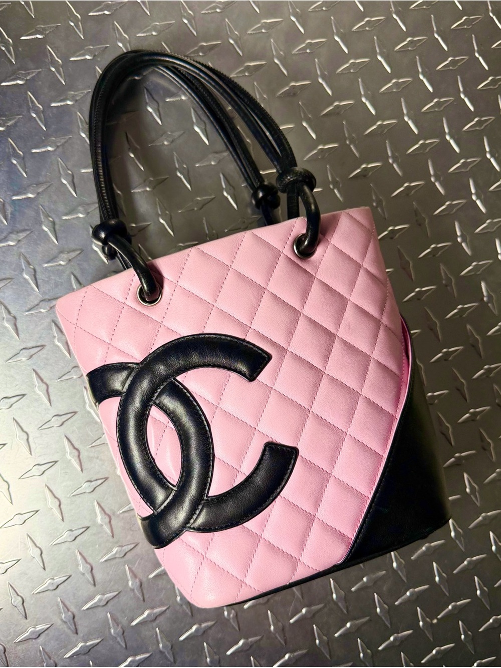 Chanel Vintage Mini Cambon Logo Tote in Pink - Picture 3 of 13